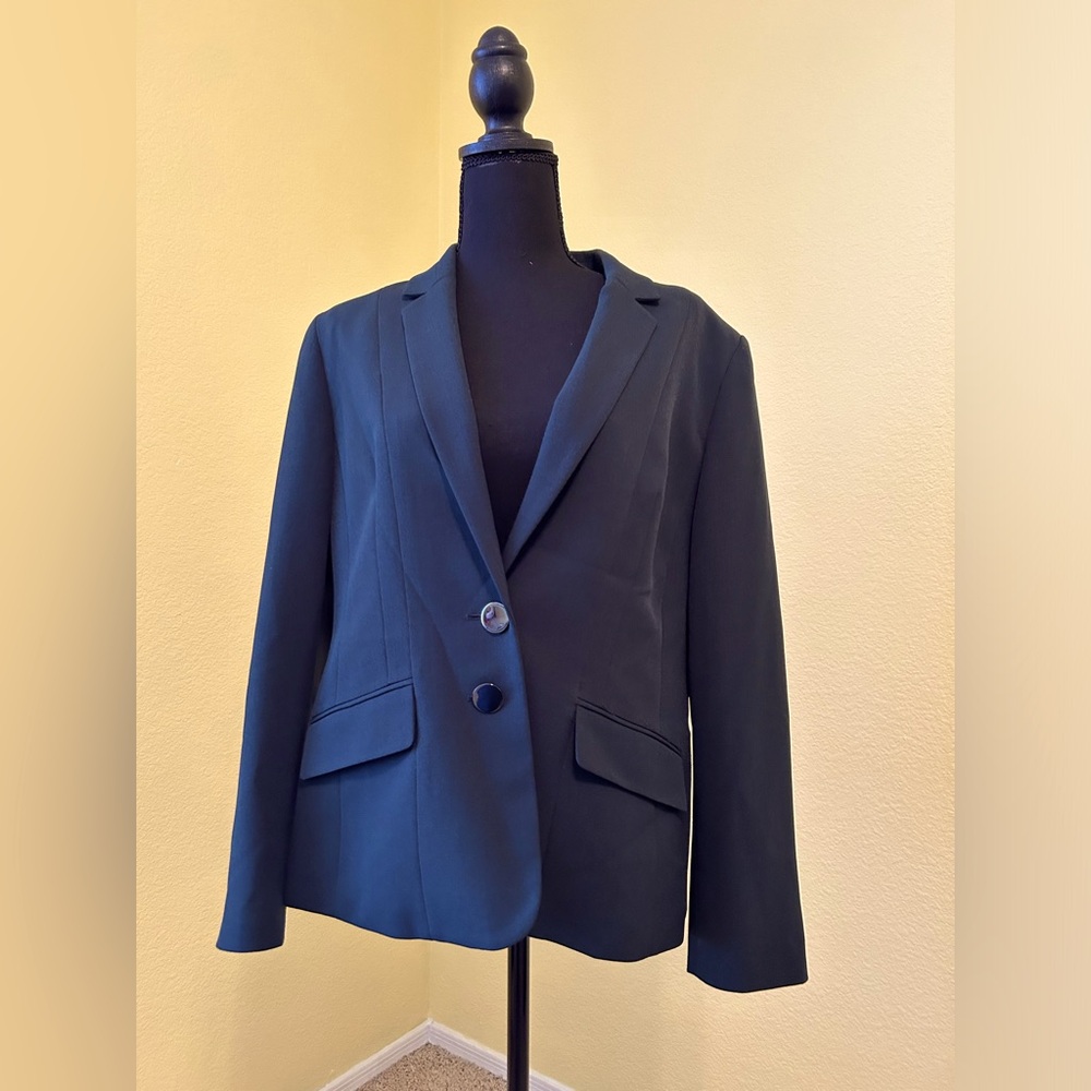 Kasper Forest Green Blazer. Size 14P